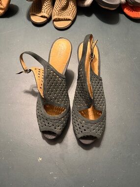 Clarks’s Leather Women's Black Perforated Slingback Sandals